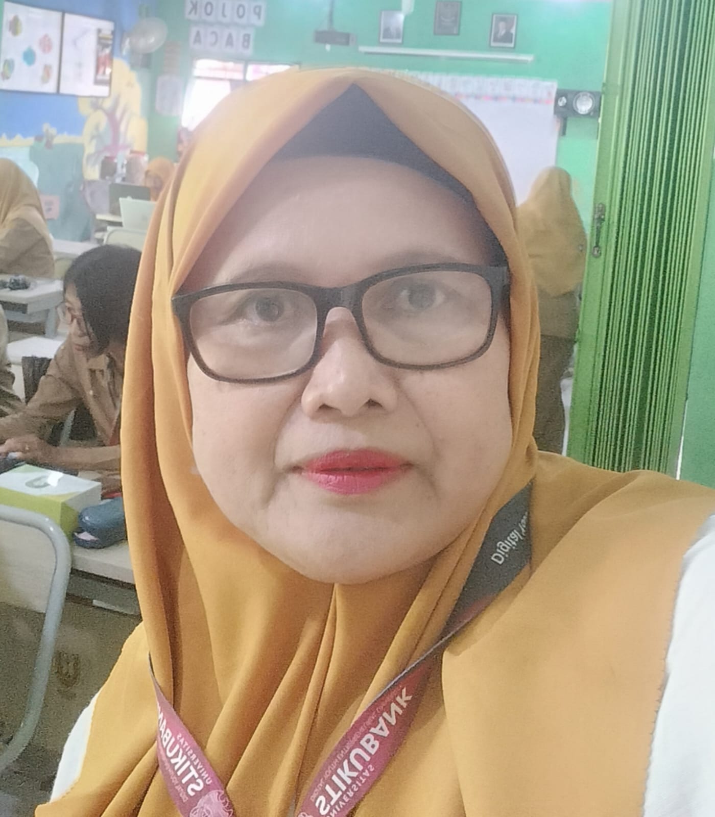 Dra Sulastri, M.Kom